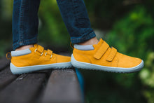 Load image into Gallery viewer, Belenka Kids barefoot All Year- Play - Mango - Einans 380 kr.