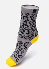 Load image into Gallery viewer, Sockisocki - Lioness - Damusokkar