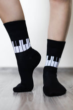 Load image into Gallery viewer, Belenka berfótasokkar - Piano