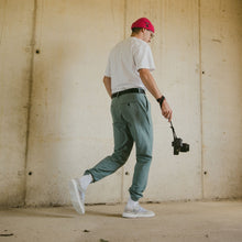 Load image into Gallery viewer, Barebarics Sneakers - Vibe - Svartir
